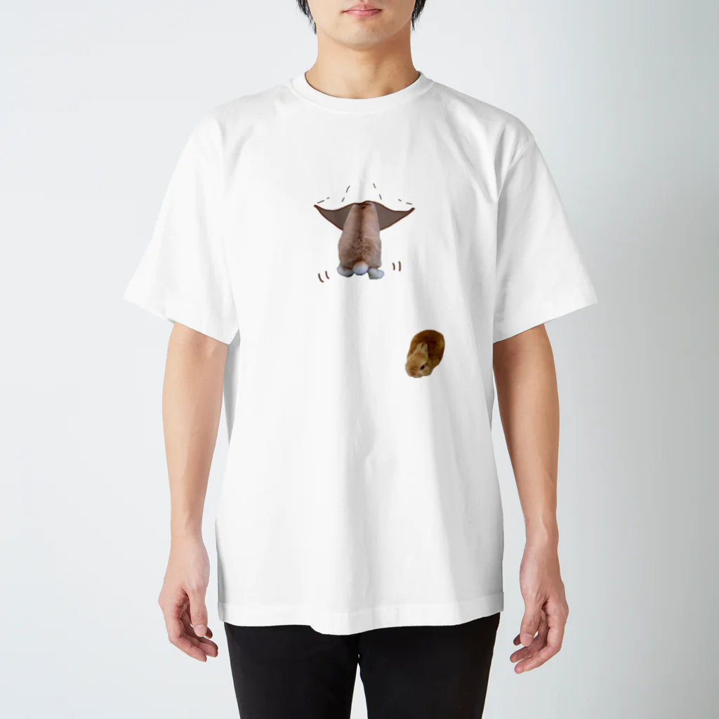 『卯のえほん』   〜えほんカフェ「うさぎの絵本」のオンラインショップ〜のよじよじ Regular Fit T-Shirt