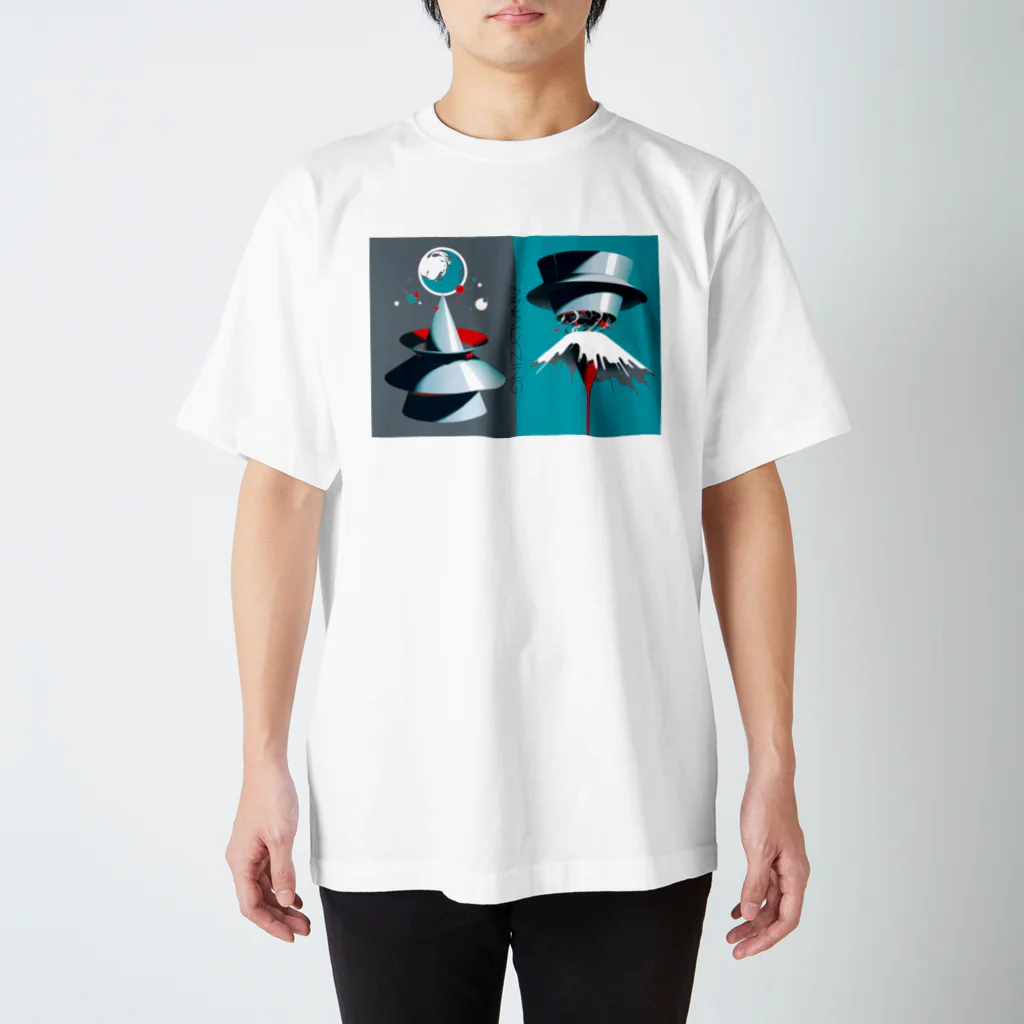 パンチの変な器具 Regular Fit T-Shirt