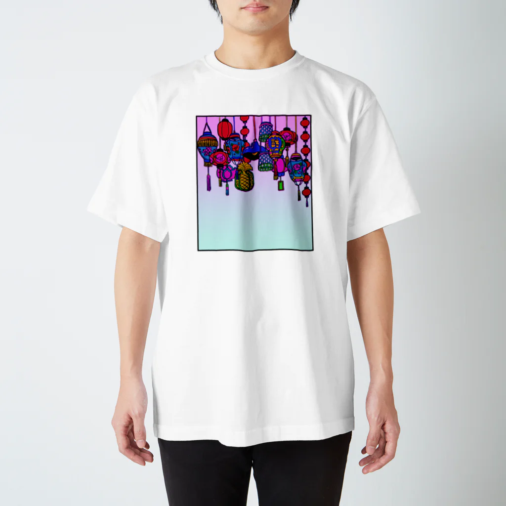 中村杏子のアジアン提灯 Regular Fit T-Shirt