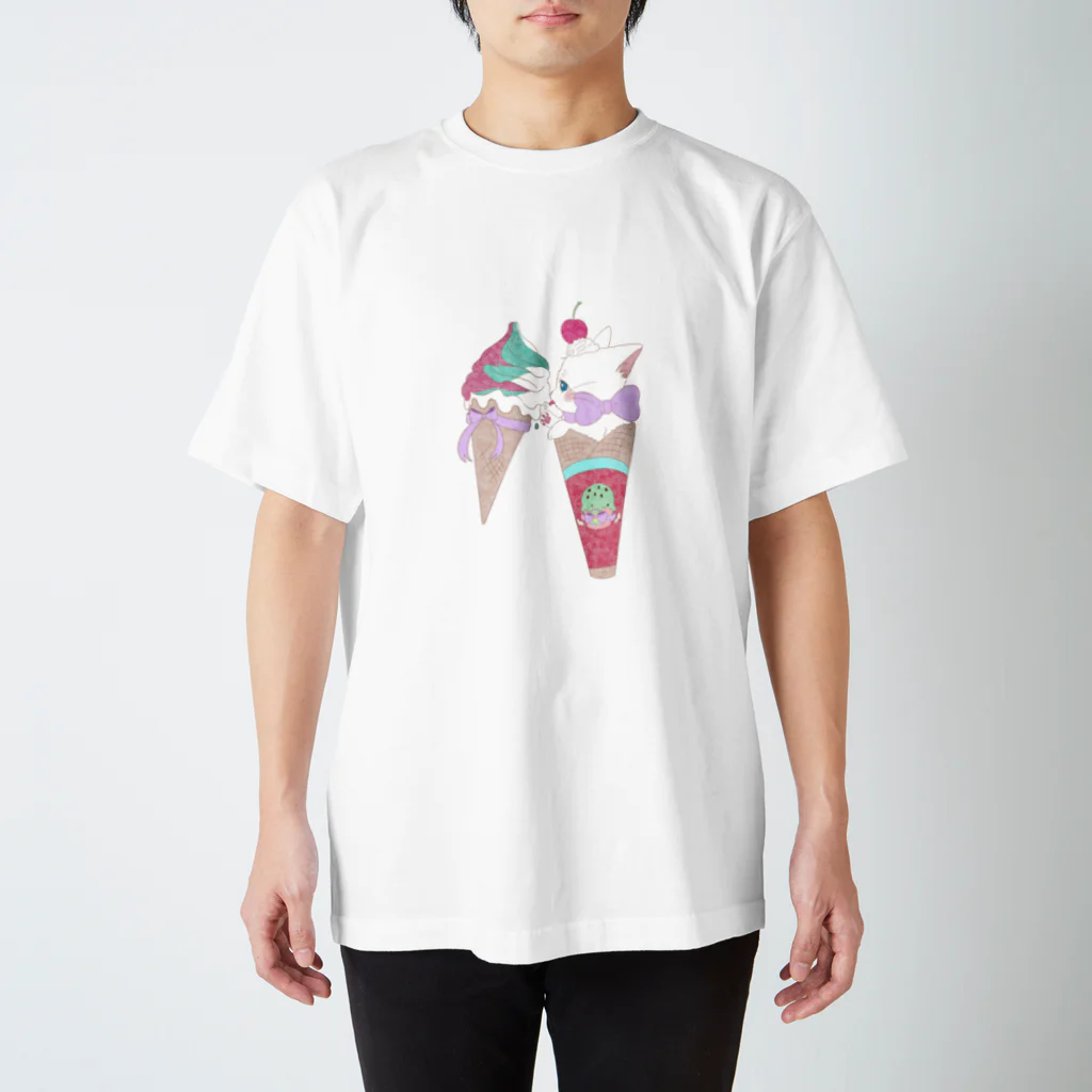 Noruneko-YaのMelting ice cream  Regular Fit T-Shirt