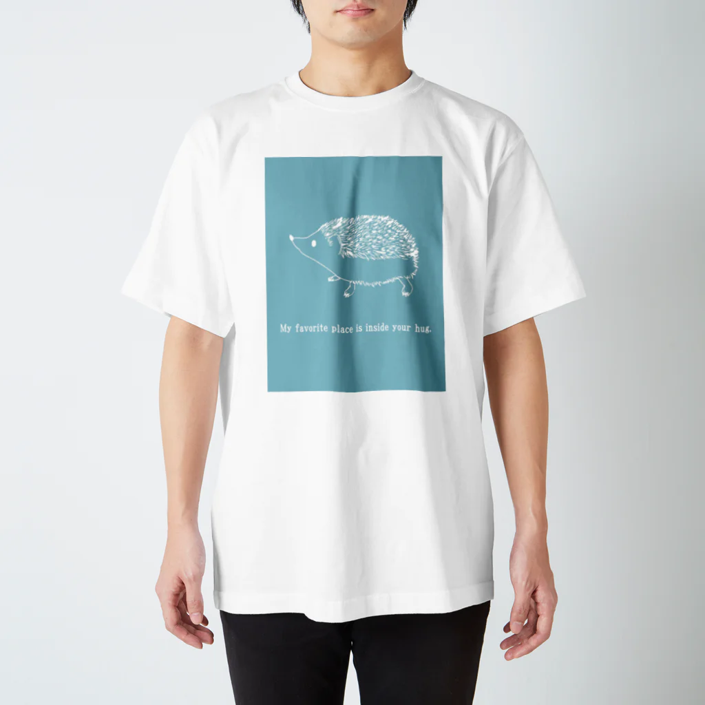 Hanamiのハグハリネズミ Regular Fit T-Shirt