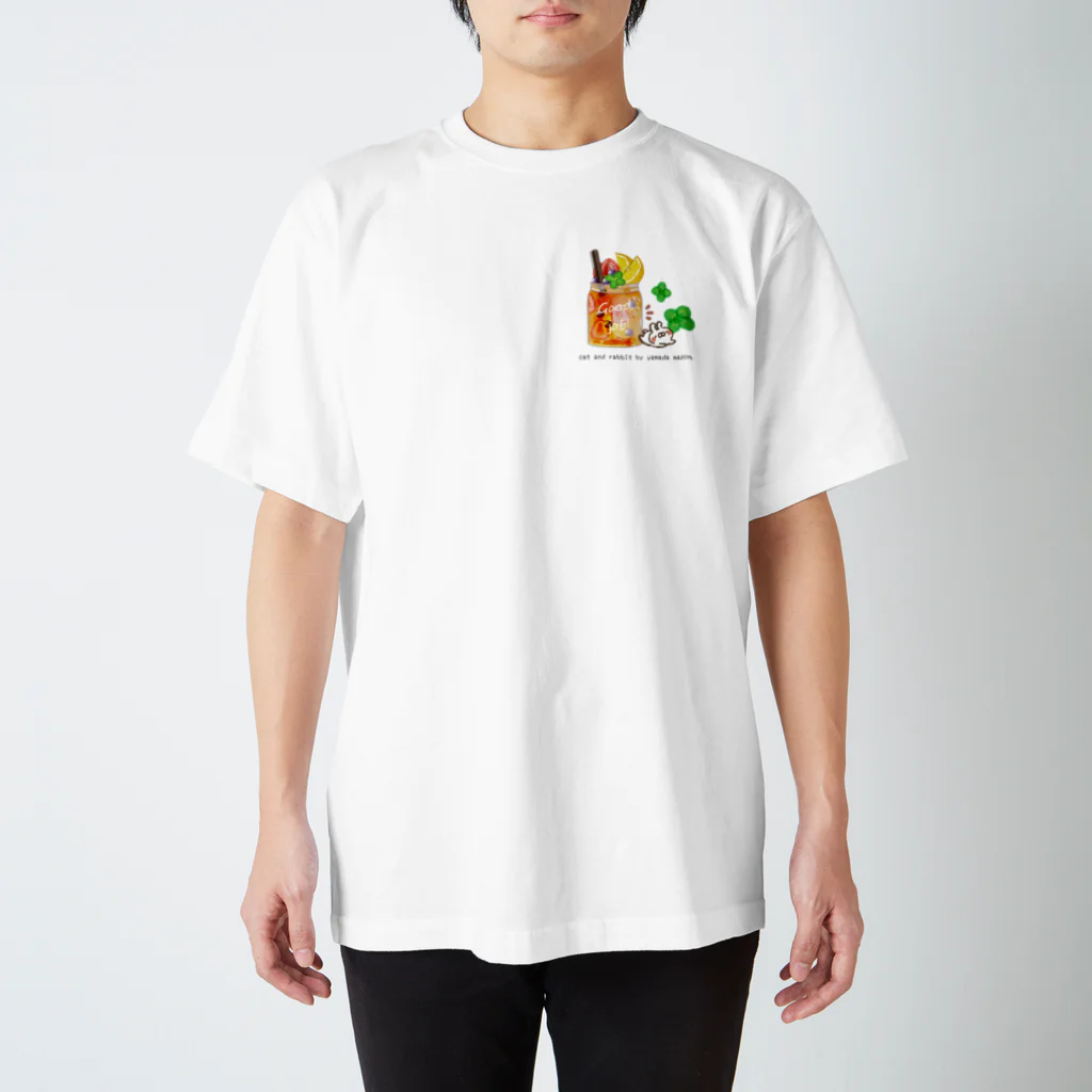 山田まぽんショップのうさぎとひんやりドリンク Regular Fit T-Shirt