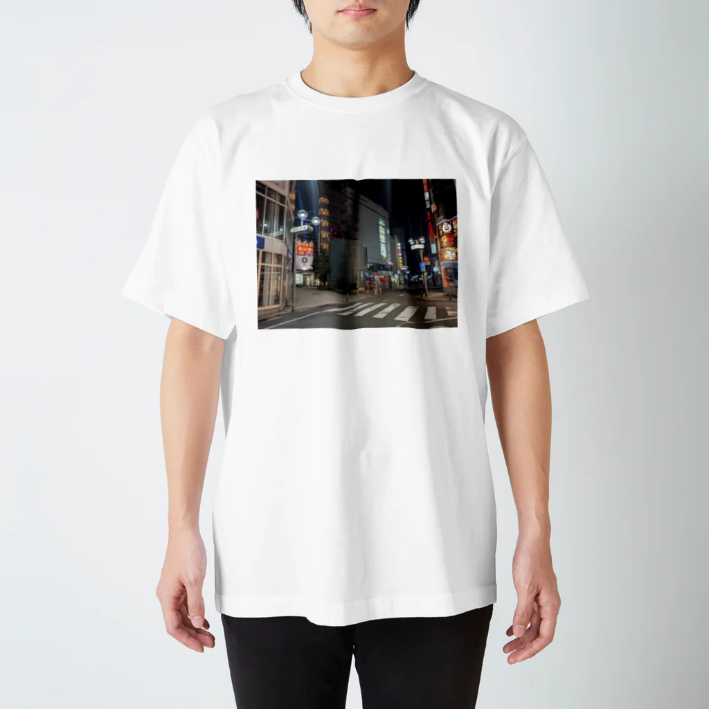 burakon👩‍💻のコロナで誰もいない渋谷 スタンダードTシャツ