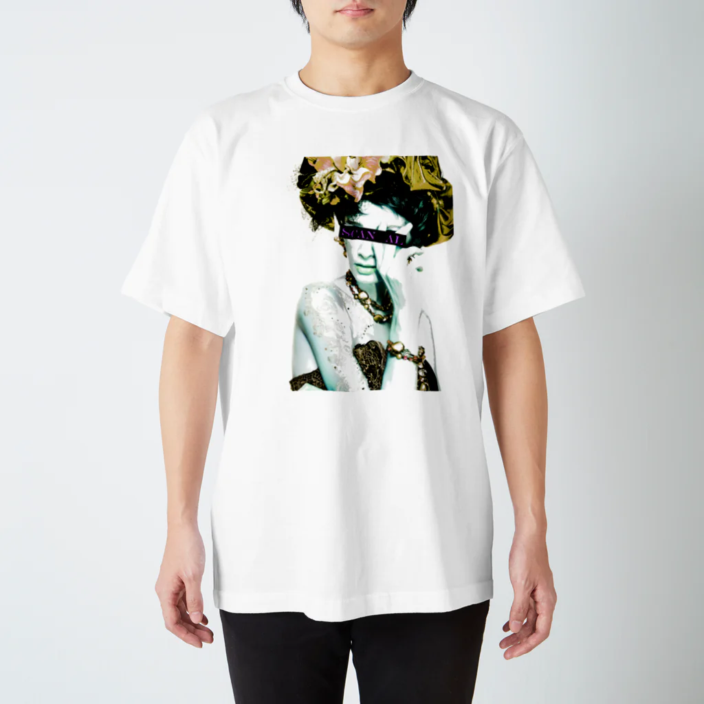 ホタ•ルイカ/Drag queenのSCANDALオリジナルTシャツ Regular Fit T-Shirt