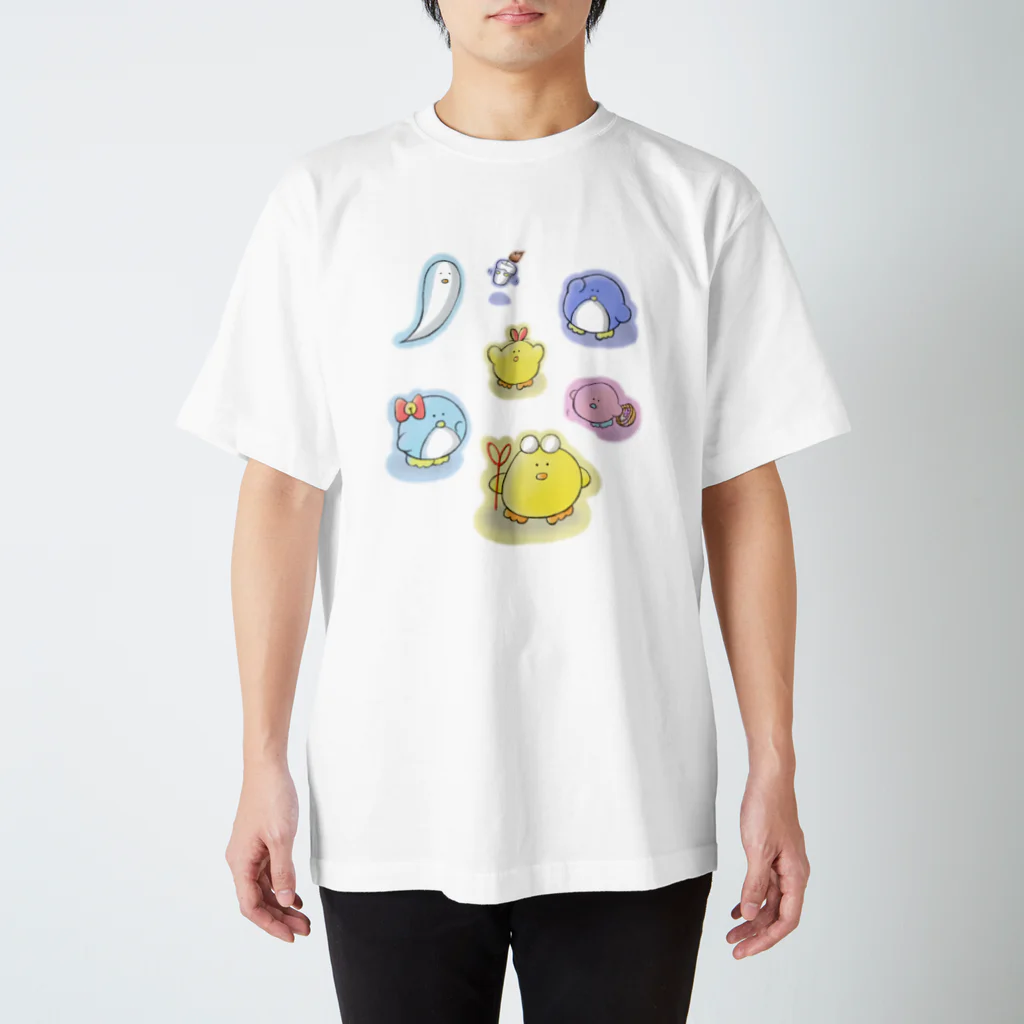 むつきのふわふわぴよとるとなかまたち スタンダードTシャツ