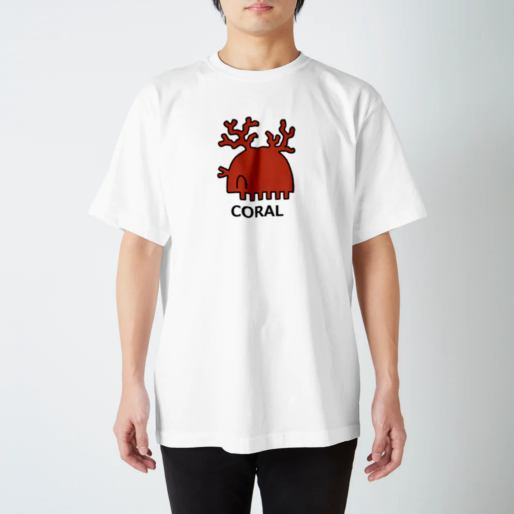 だんごむし売り場のさんごむし Regular Fit T-Shirt