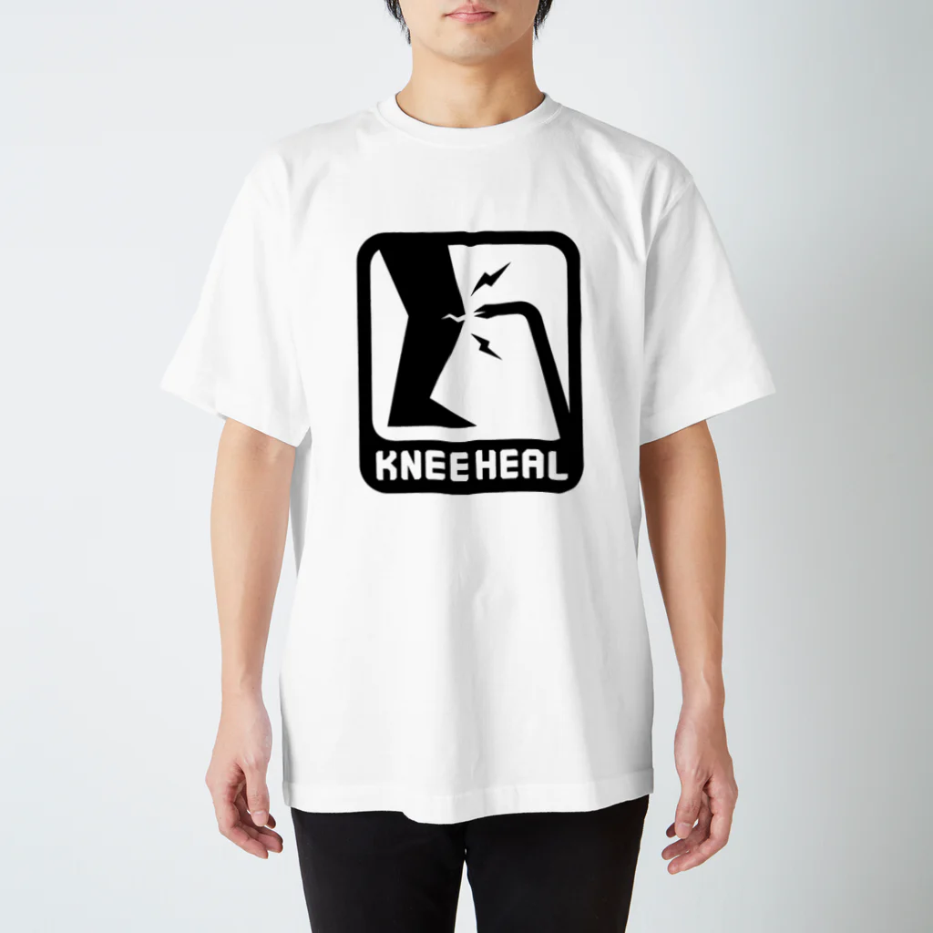 2BRO. 公式グッズストアの黒「KNEE HEAL」淡色Tシャツ スタンダードTシャツ