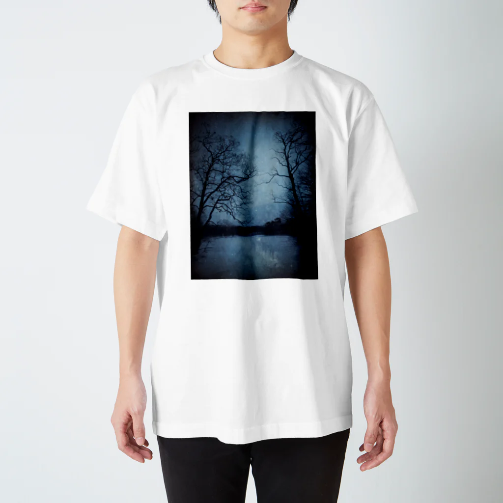 suparnaの静かな夜 Regular Fit T-Shirt