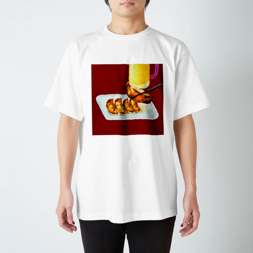 MAHOKOの餃子とビール スタンダードTシャツ