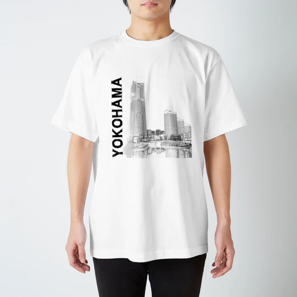 超高層ビル・都市開発研究所shopのThe City 横浜摩天楼 Regular Fit T-Shirt