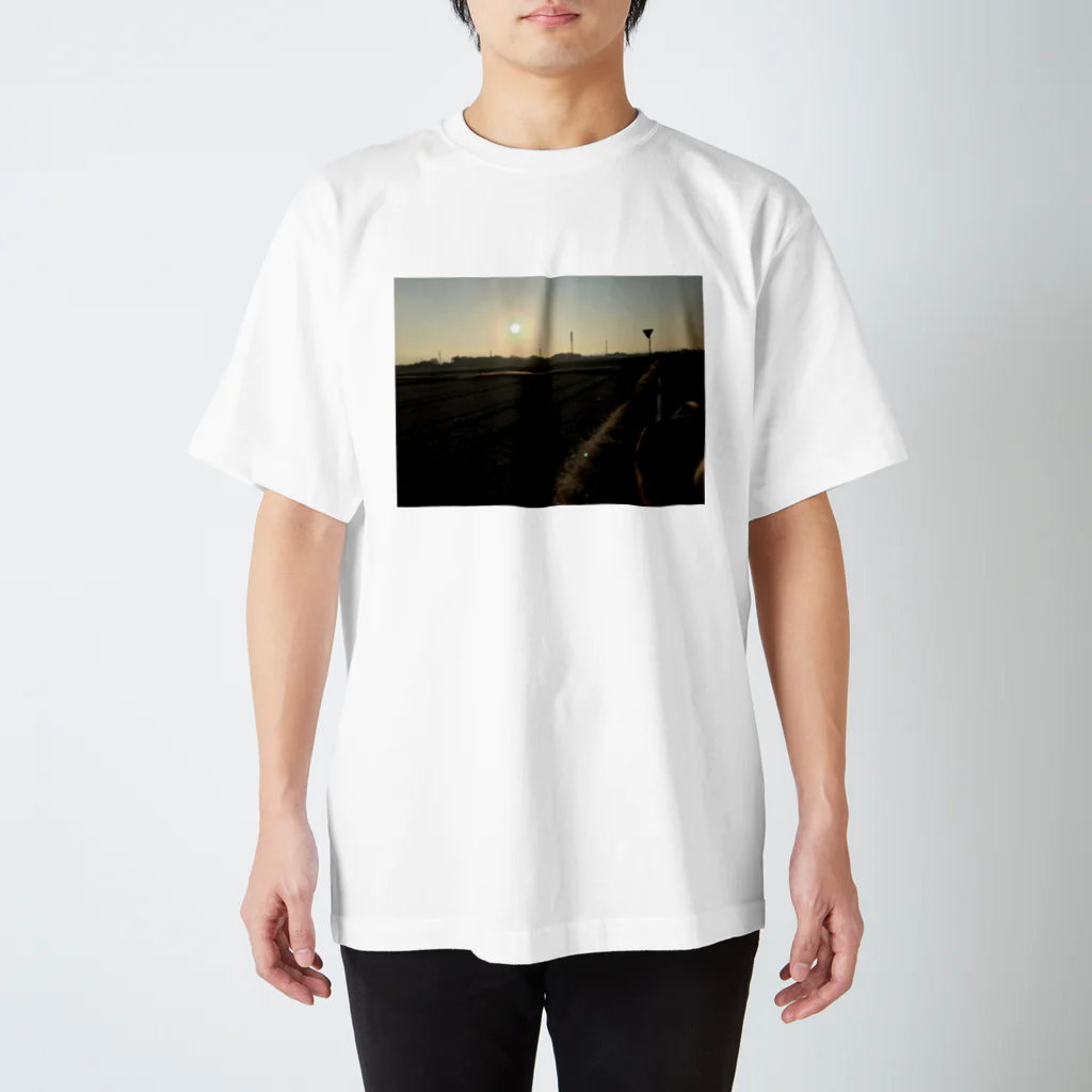 ともやの畑風景   Regular Fit T-Shirt