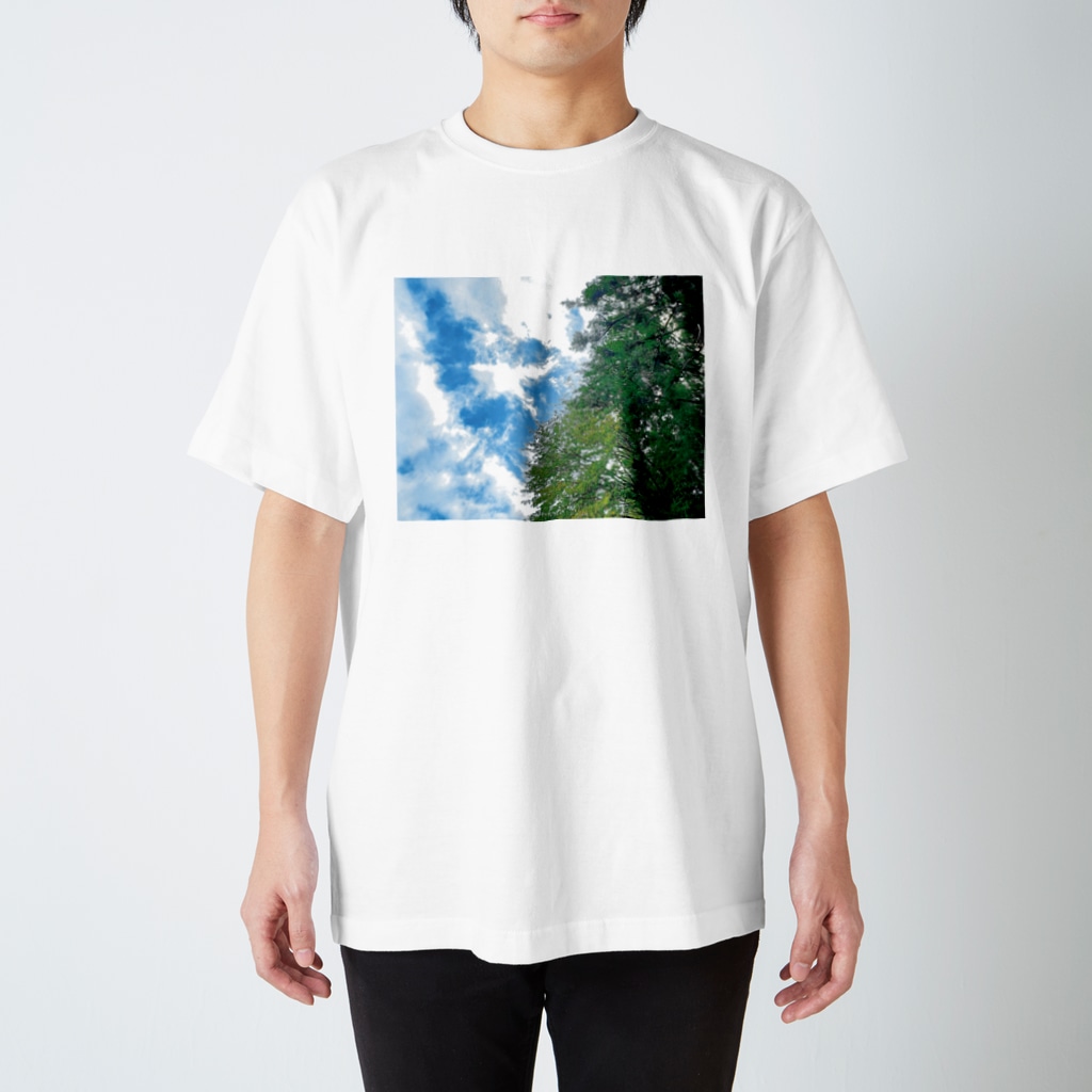 まつりのある日見上げた空 Regular Fit T-Shirt