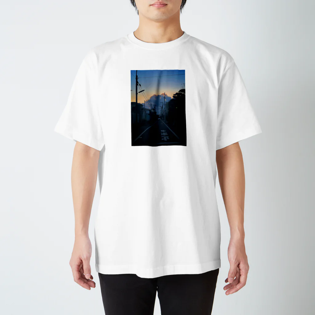 くぼかわ かおるのShige Regular Fit T-Shirt