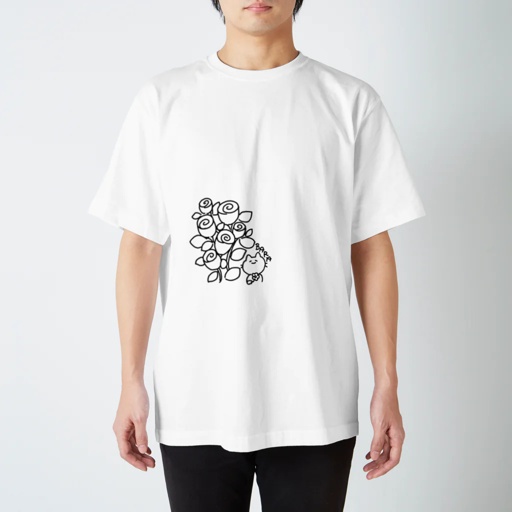 あkrのばらねこ　モノクロ スタンダードTシャツ