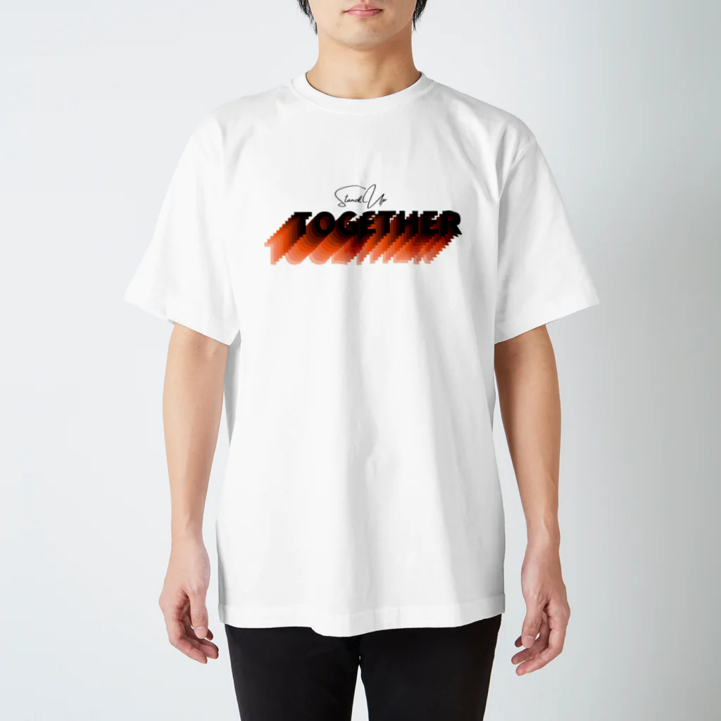 RIRI_designのStand Up Together（スタンド・アップ・トゥゲザー）ピンク オレンジベース Regular Fit T-Shirt