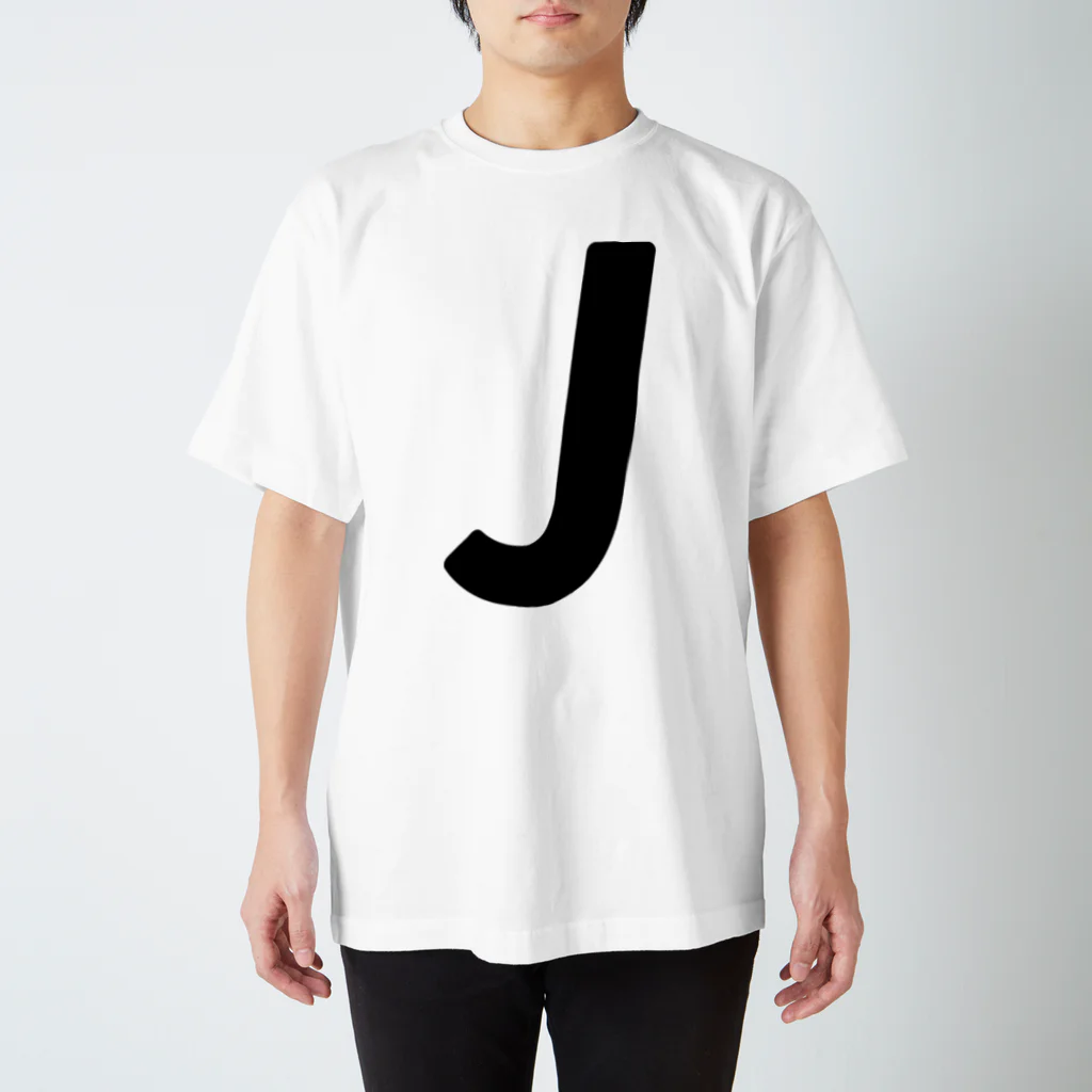 BetterDesignStoreのJ ： イニシャルTシャツ Regular Fit T-Shirt