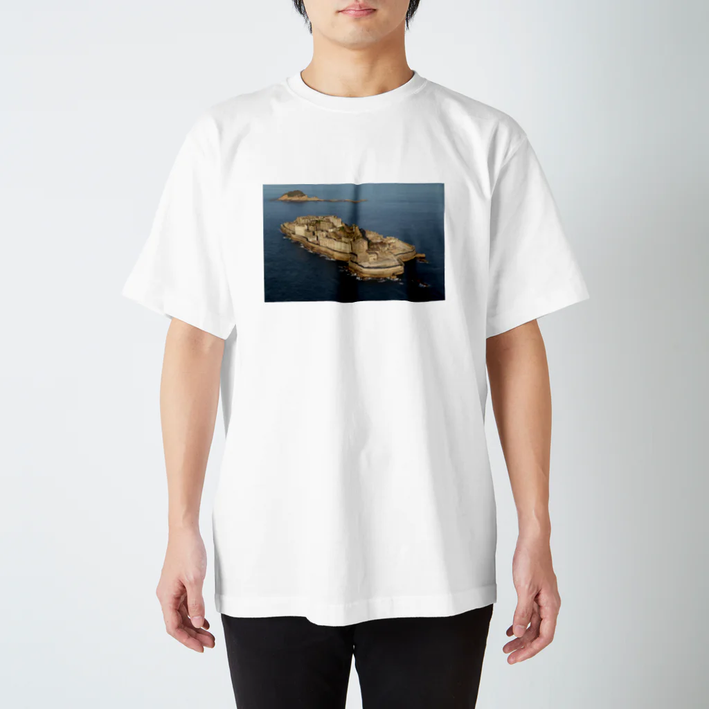 プリン倶楽部の軍艦島Tシャツ スタンダードTシャツ