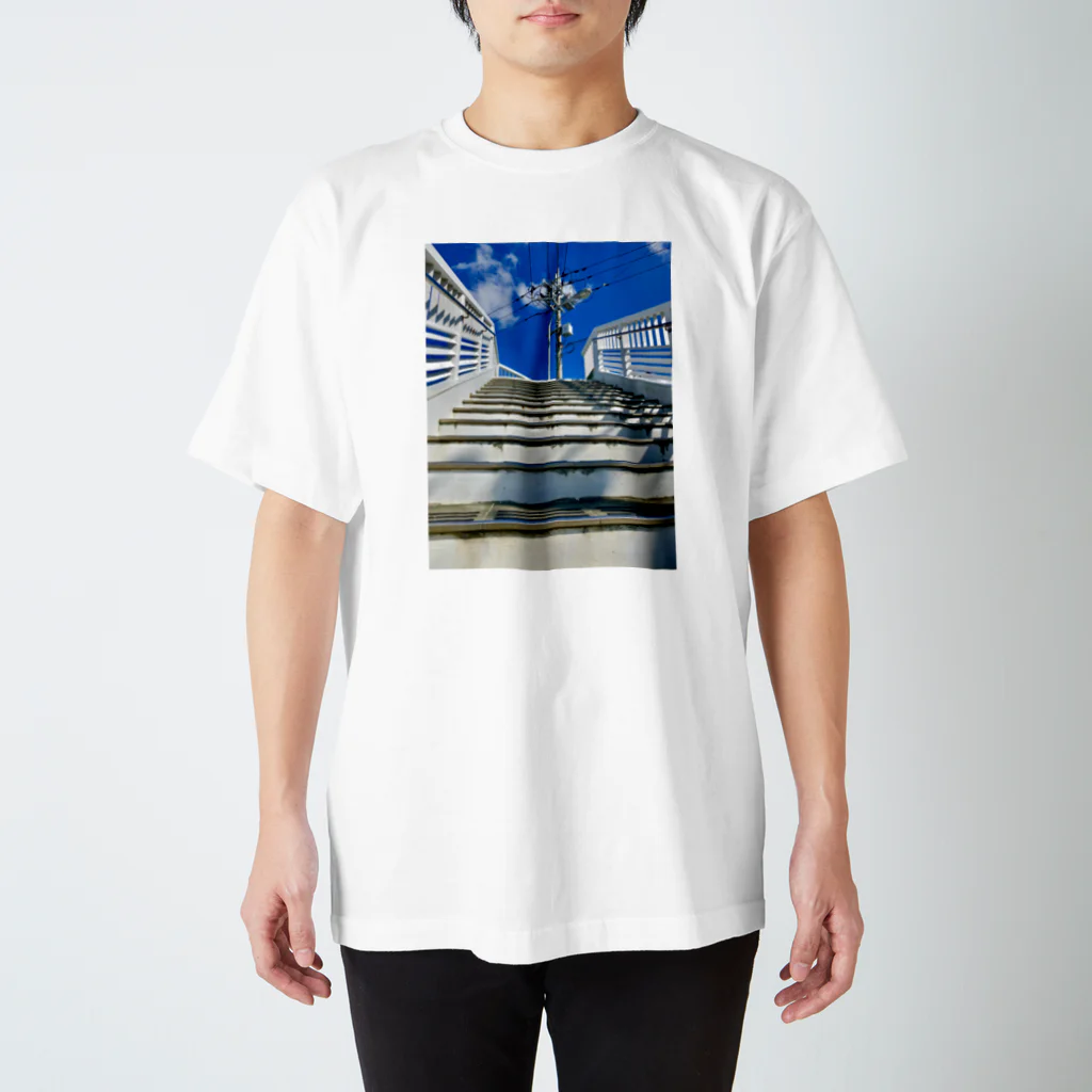 ひづみの青空発射台 Regular Fit T-Shirt