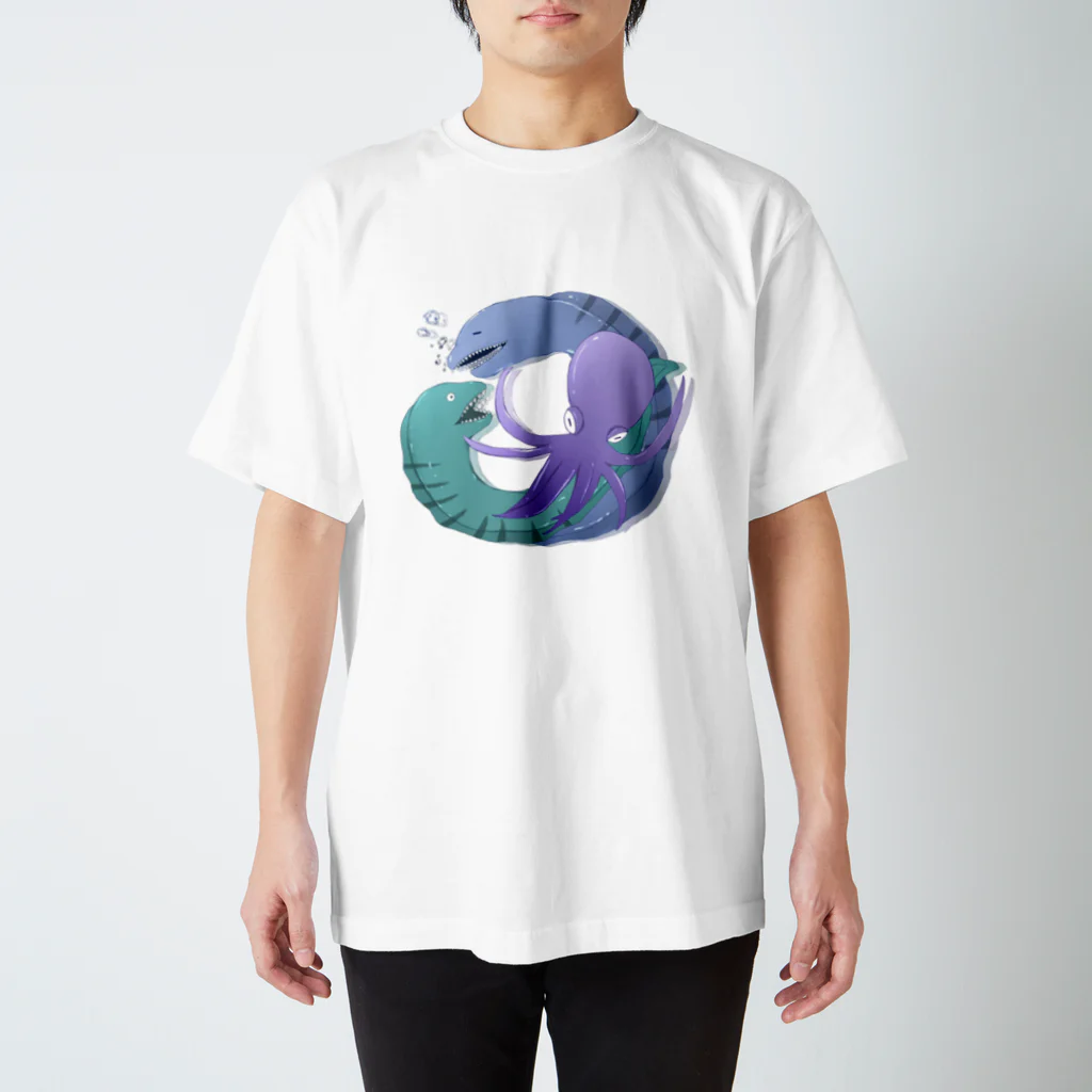 しょっぷのウツボとタコ Regular Fit T-Shirt