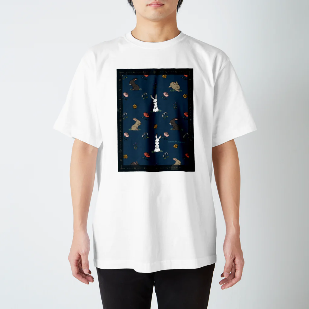 山村遥の夜の庭とうさぎ　模様 Regular Fit T-Shirt