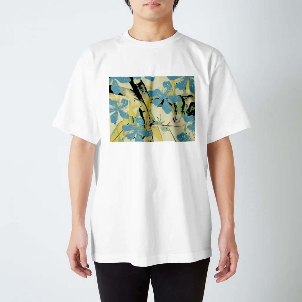 Planet Evansのアロハな花柄　イエロー Regular Fit T-Shirt