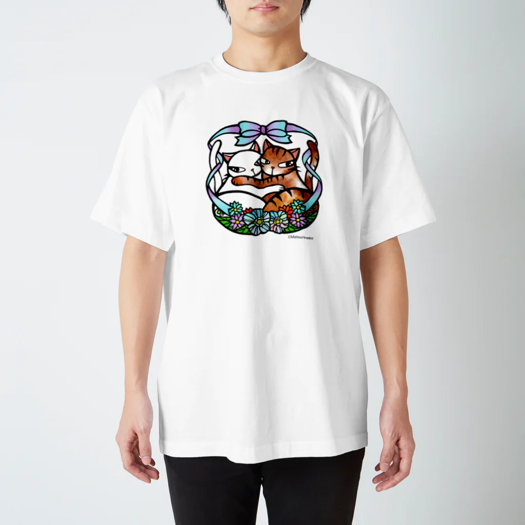 まつり猫ショップの抱き合う猫♡ Regular Fit T-Shirt