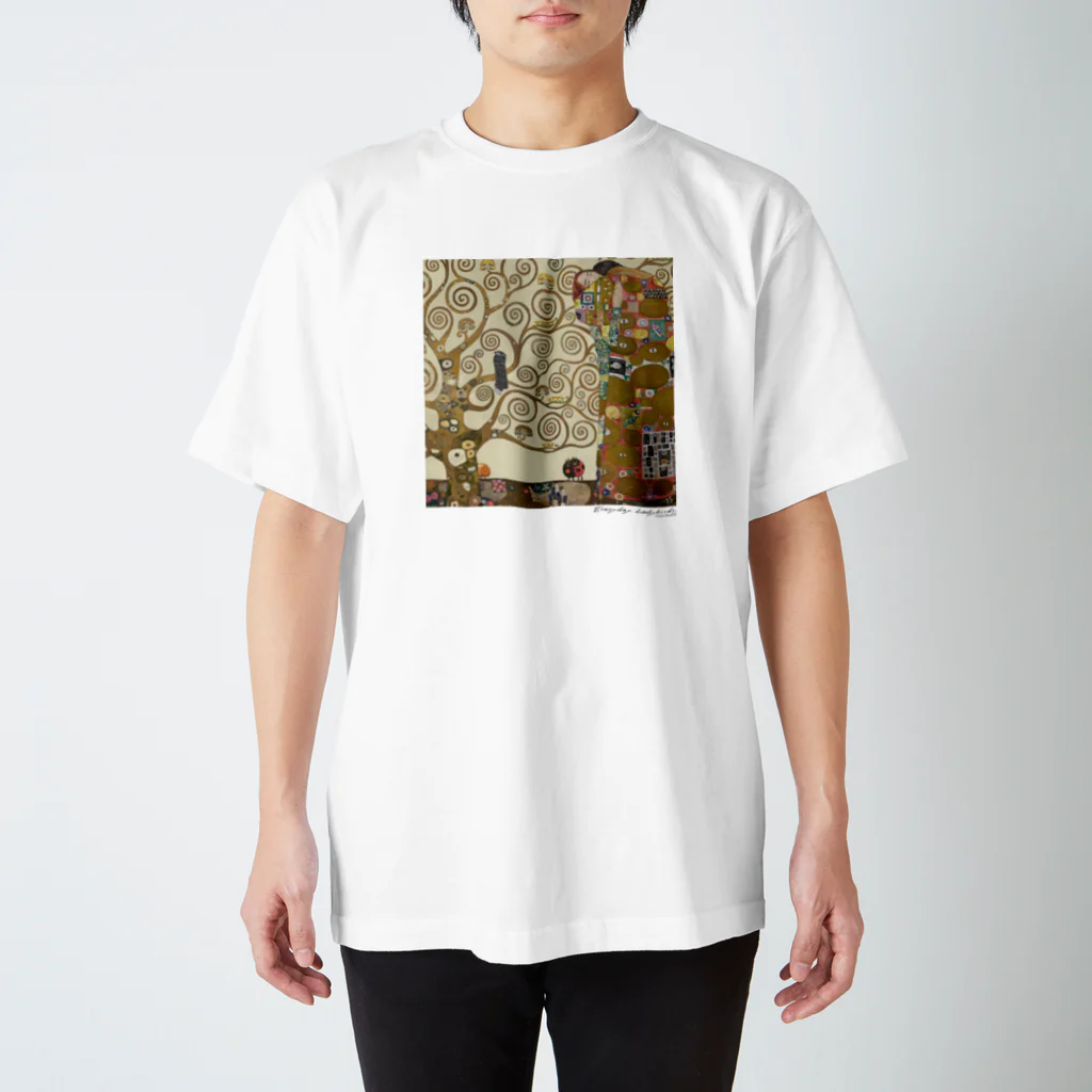 ノザキ-Nozakiの名画を楽しむてんとう虫〜抱きあう絵画〜 Regular Fit T-Shirt