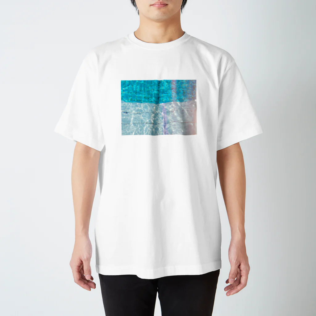 アイマイナナメのプール Regular Fit T-Shirt