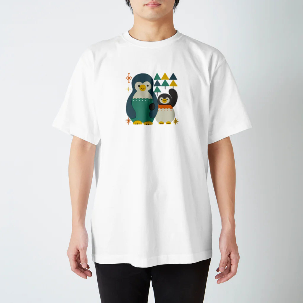 サタケシュンスケ｜イラストレーターのペンギンのおやこ スタンダードTシャツ