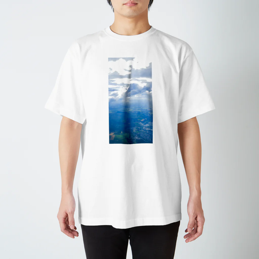リンの工作室の雲と森と街　空 Regular Fit T-Shirt