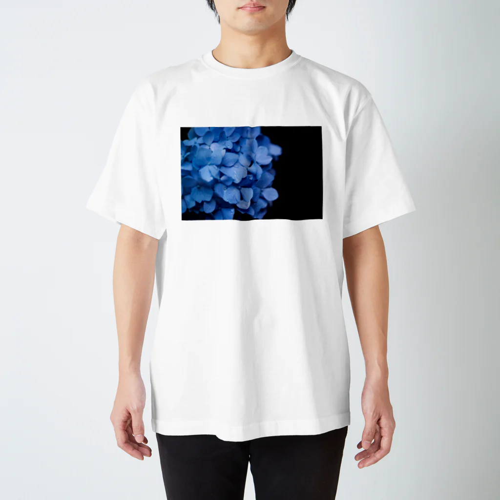 R%StoreのR%Flower Regular Fit T-Shirt