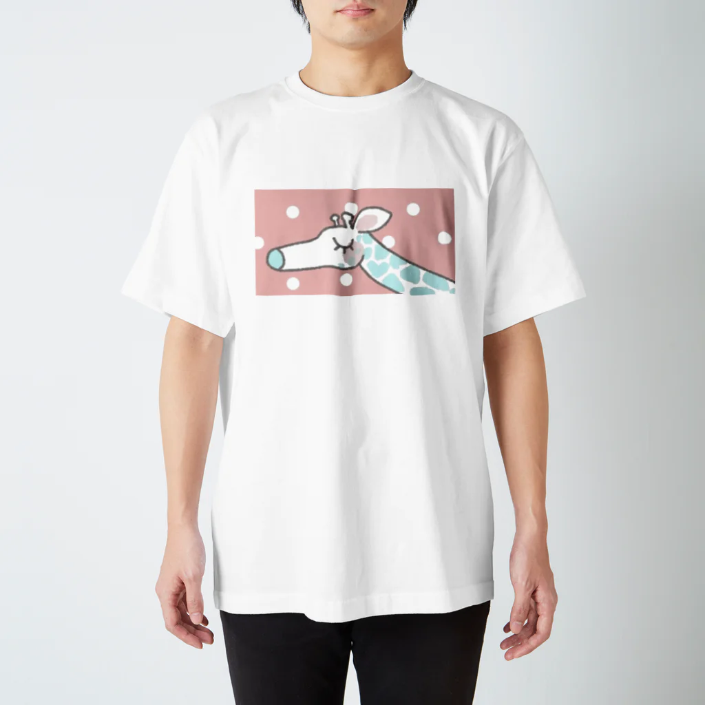 せきね まりのの恋するきりんさん(右) 🦒 Regular Fit T-Shirt