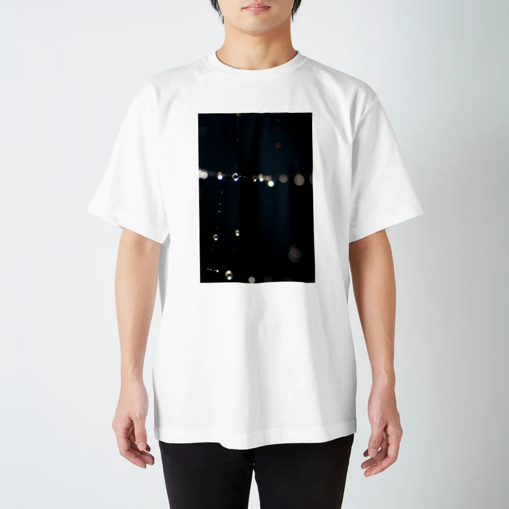 lindalinの糸と朝露 Regular Fit T-Shirt