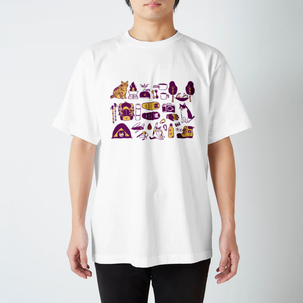 喫茶こぐまやのcamp cats 紫 Regular Fit T-Shirt
