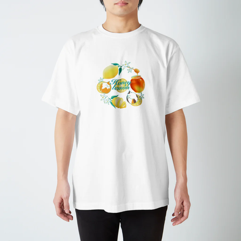 氷熊のおみせのねことはちみつレモン Regular Fit T-Shirt