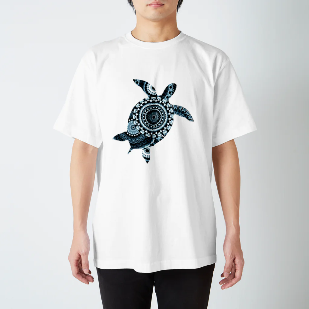 jateeのSea turtle  Regular Fit T-Shirt