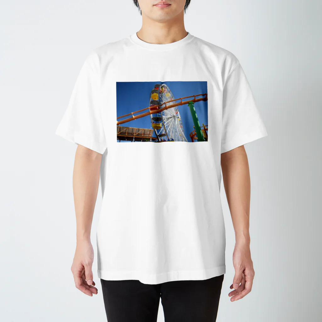 チルTショップのSanta Monica Pier Regular Fit T-Shirt