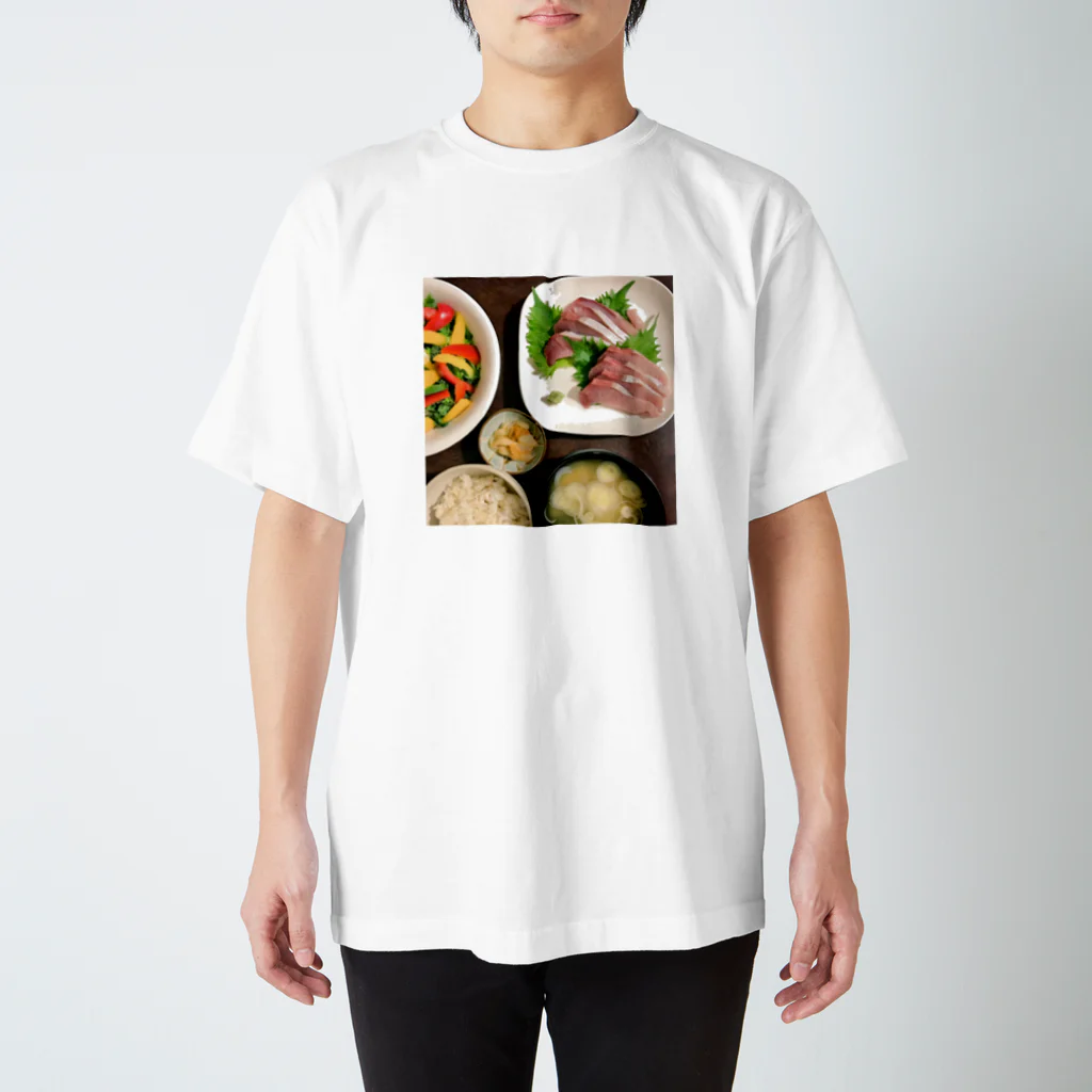 よかったらどうぞのイナダのお刺身定食デス スタンダードTシャツ