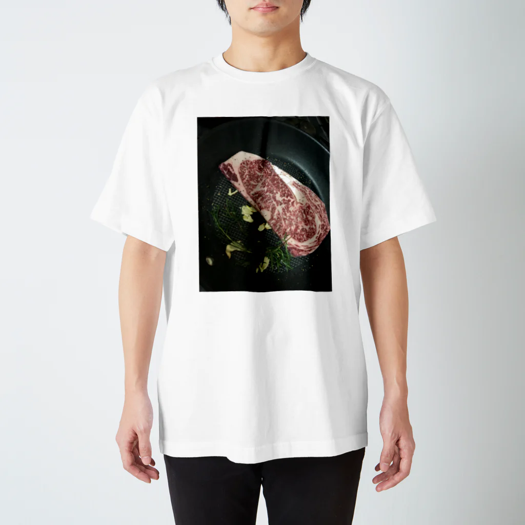 KAMEのLOVE BEEF Regular Fit T-Shirt