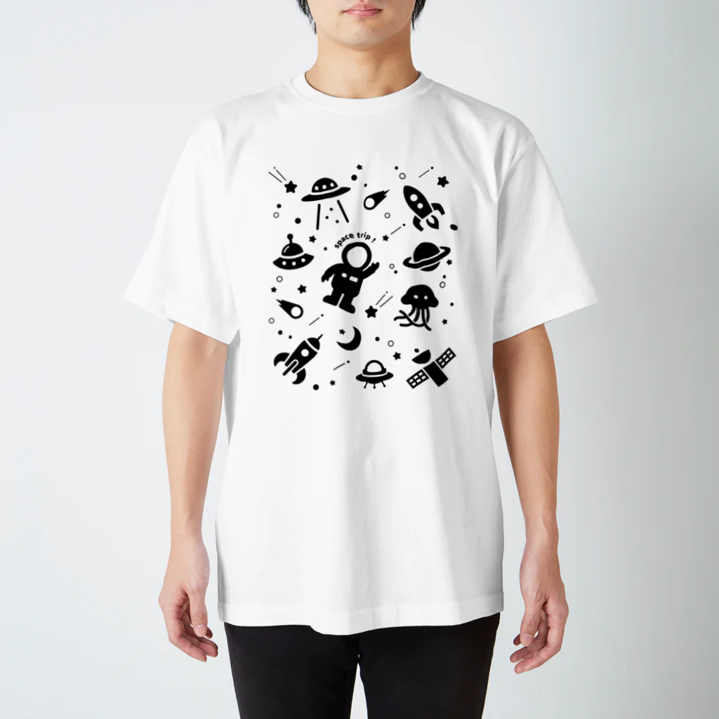 23 chuchoterのspace trip　black ★ スタンダードTシャツ