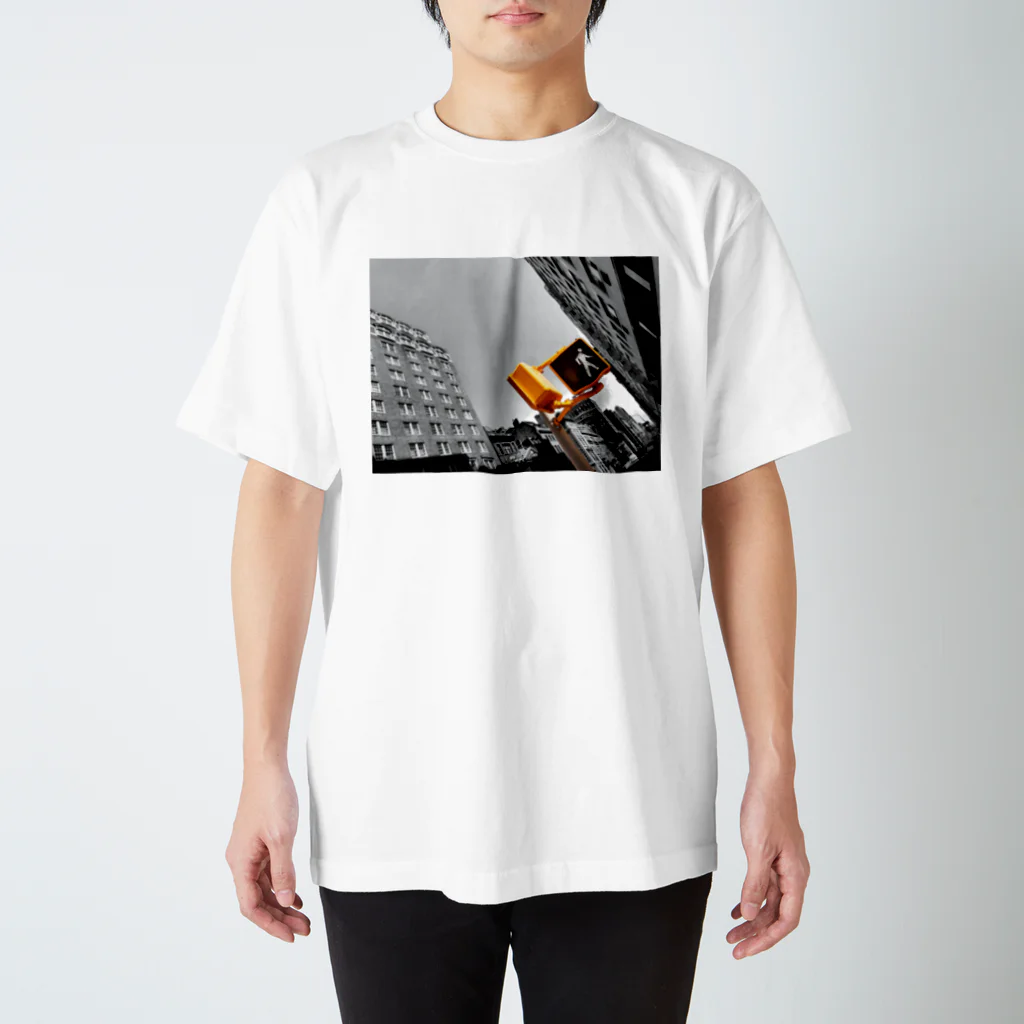 ユズシオリのWALK Regular Fit T-Shirt