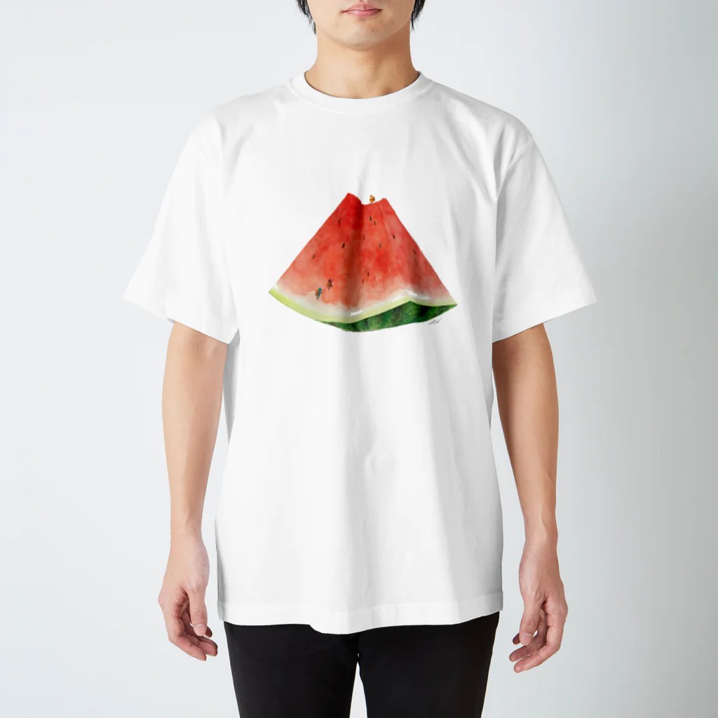 isshiki mayumiのスイカ登山Tシャツ Regular Fit T-Shirt