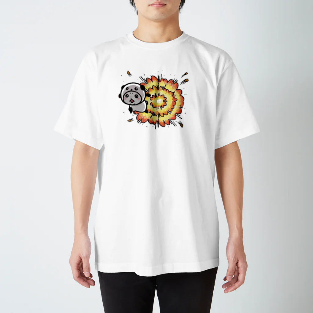 スパイシー千鶴のパンダinぱんだ(爆発) Regular Fit T-Shirt