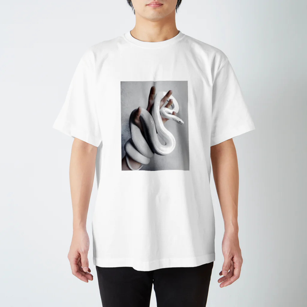 mayurinの幸せを呼ぶ白蛇 スタンダードTシャツ