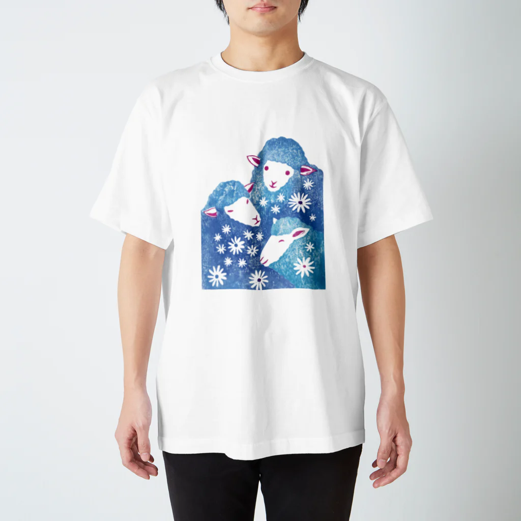 服部奈々子の三匹のひつじ Regular Fit T-Shirt