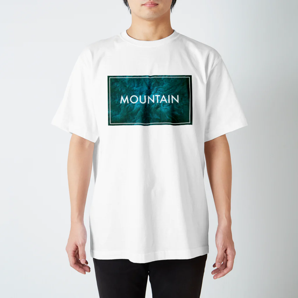 りっちゃんのへや。のMountain  Regular Fit T-Shirt