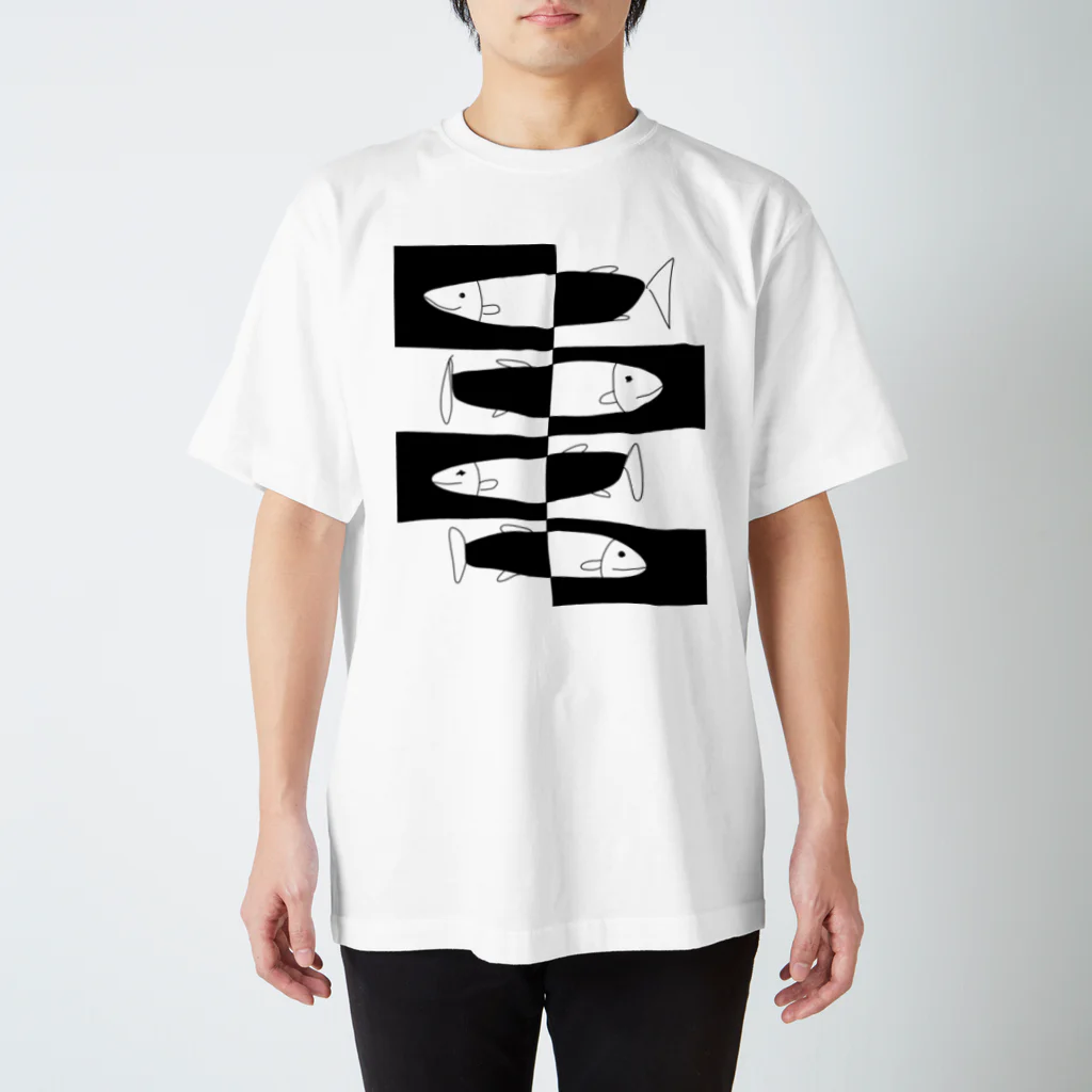 森と樅の不死身の魚たち Regular Fit T-Shirt