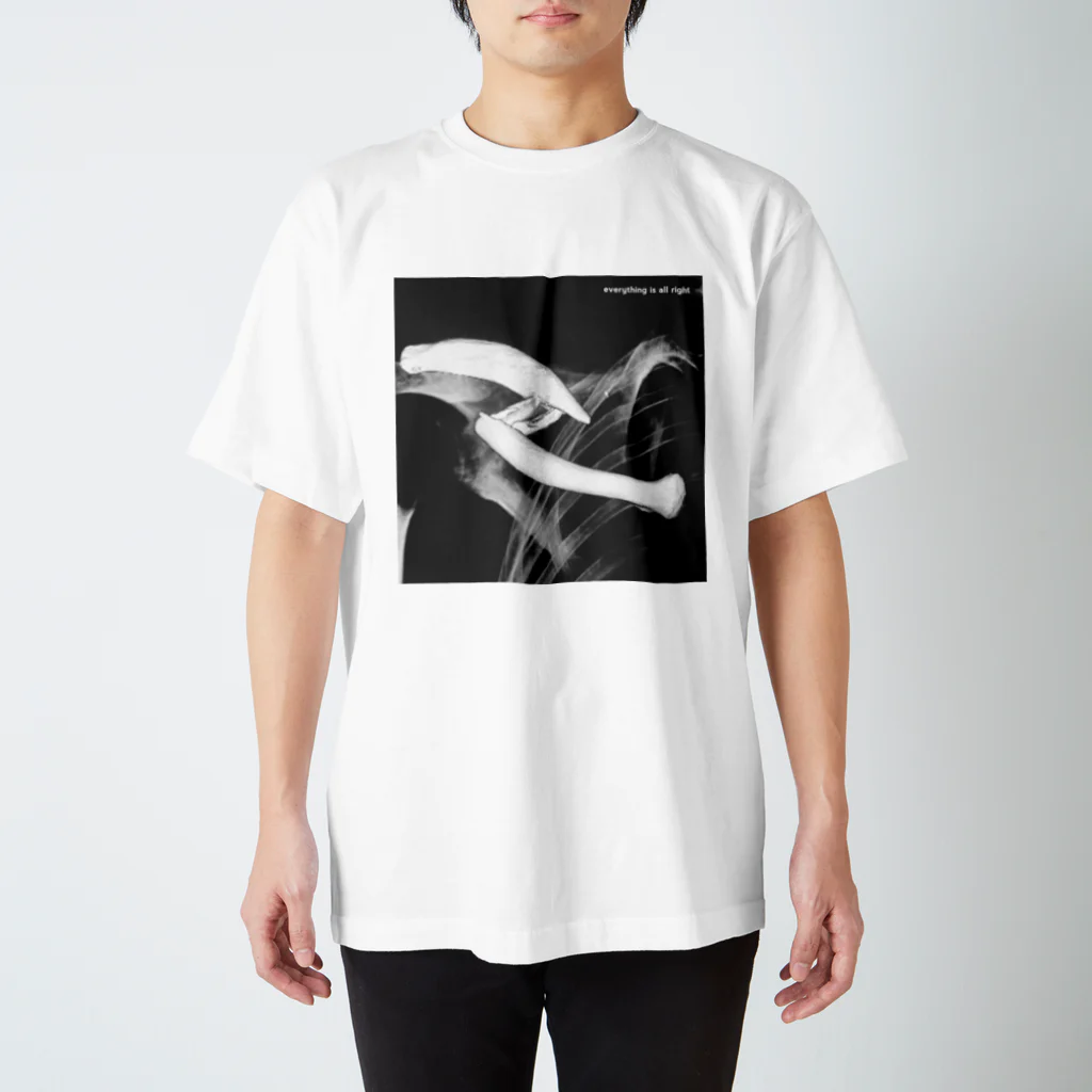 Shin0315の鎖骨がZに折れた記念グッズ Regular Fit T-Shirt