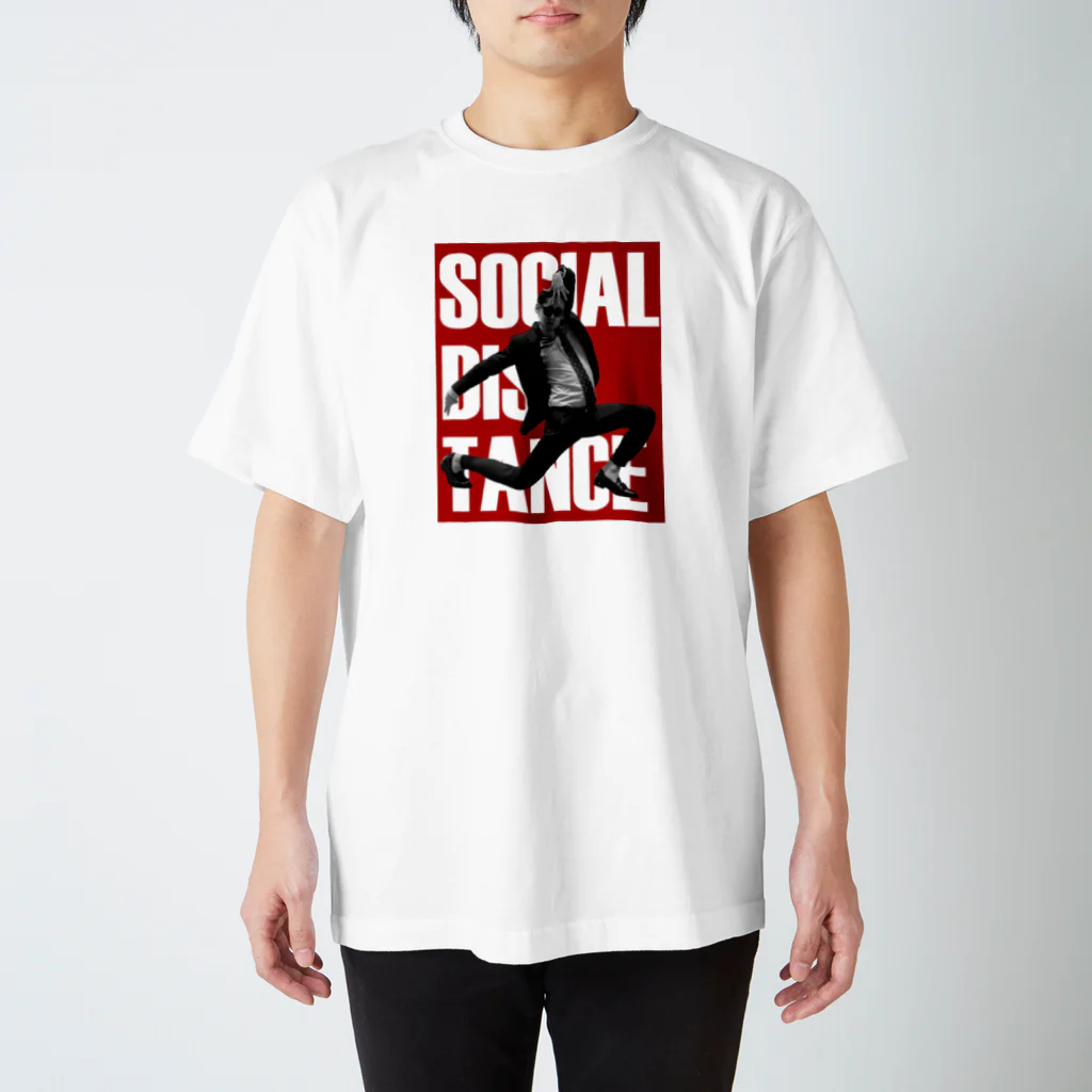 ShogoのSOCIAL DISTANCE Regular Fit T-Shirt