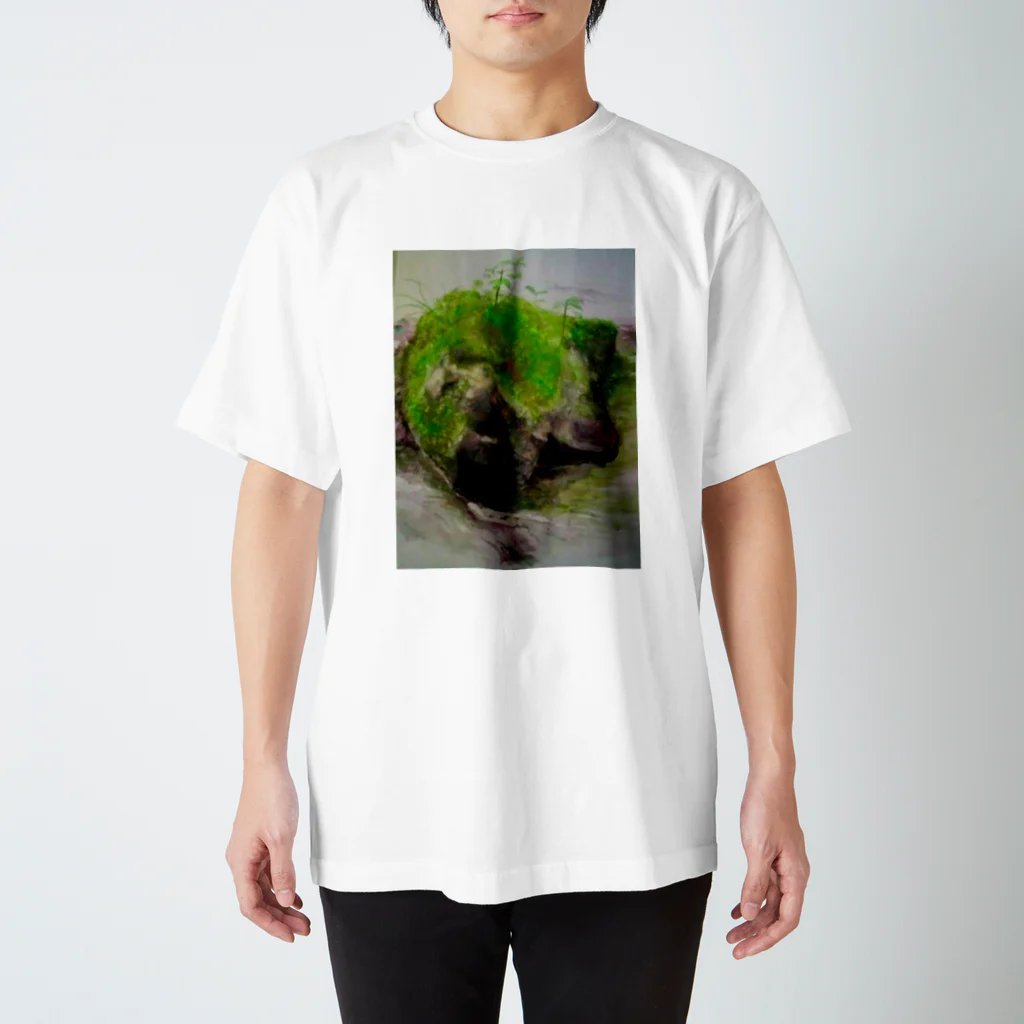 絵描きの和紗の苔むした岩 Regular Fit T-Shirt